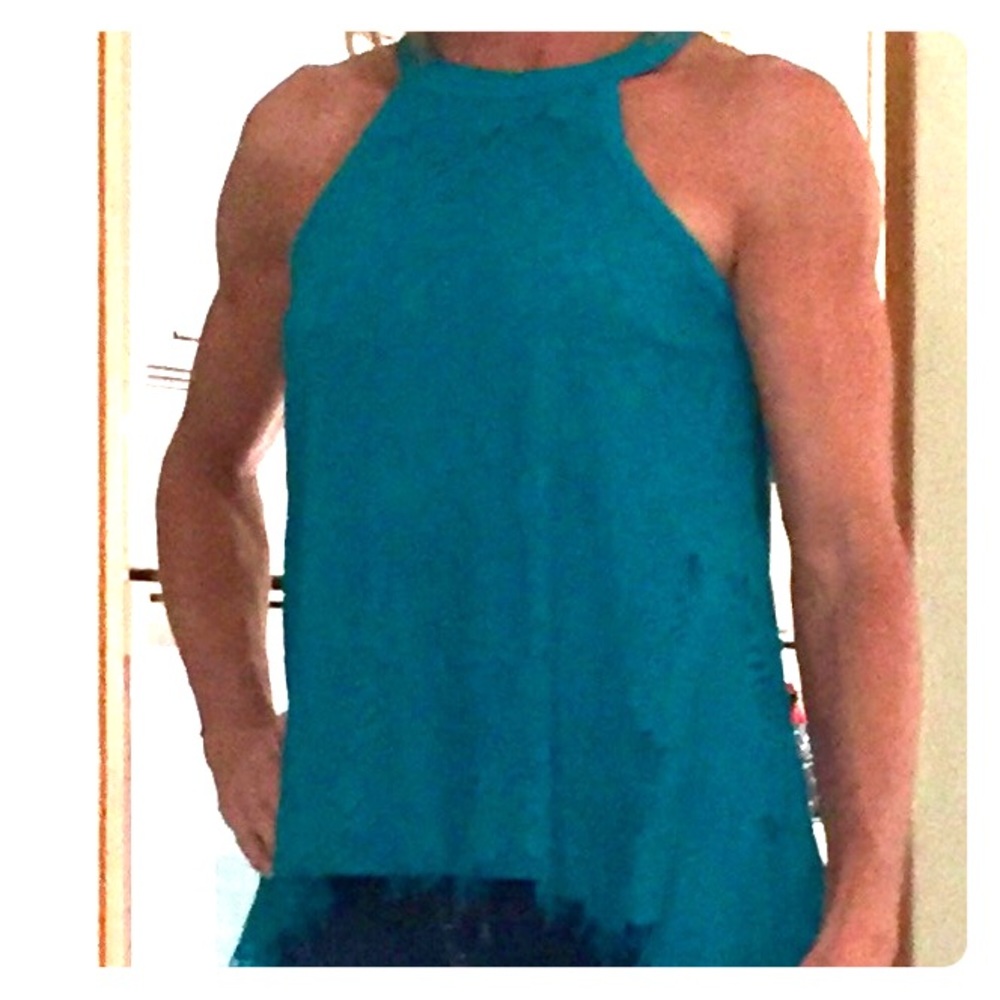 THREE PINK HEARTS Sleeveless Lace Teal Top